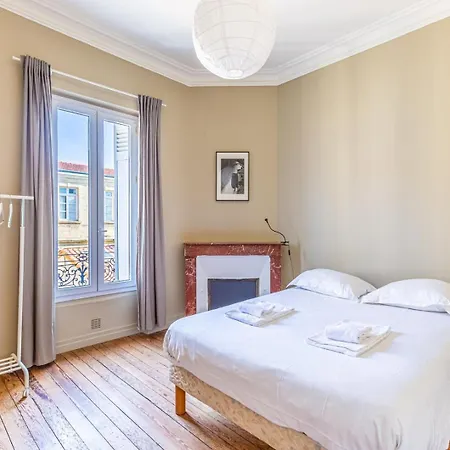 Beautiful In With Garden Apartment Bordeaux